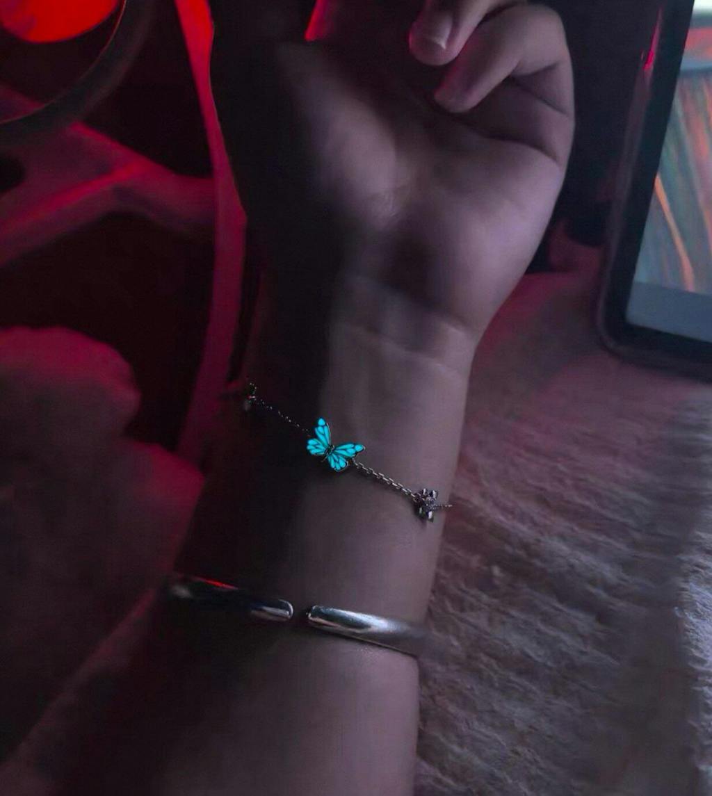 Luminous butterfly bracelet  🦋 ✨️
